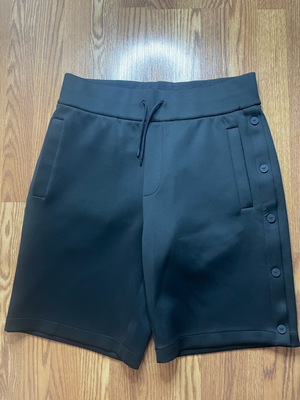Emporio Armani Black Bermuda Shorts Logo Waist Snap Button Size M NWT